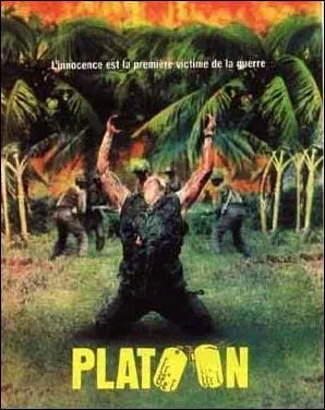 Qui joue quoi dans  Platoon  ?