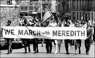 Comment James Meredith, tudiant noir-amricain parvient-il  intgrer l'universit sgrgationniste du Mississippi ?