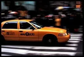 Dans quelle ville peut-on croiser ces taxis jaunes ?