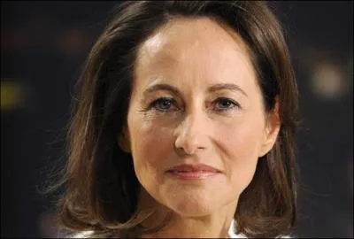 Comment s'appelle cette candidate ?