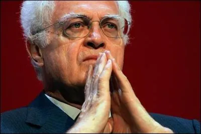 Comment s'appelle ce candidat ?