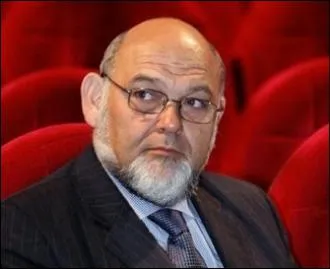 Comment s'appelle ce candidat ?