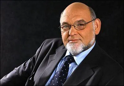 Quelle est son identit ?