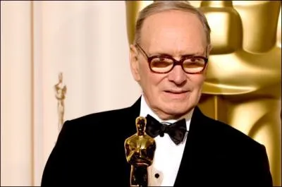 Actuellement un album est en prparation, avec les samples d'un des plus grands compositeurs de musique de western spaghettis. De quel compositeur s'agit-il ?