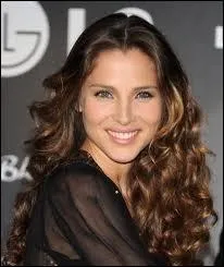 Et voici la mme jeune actrice espagnole, aprs son opration du nez. Elle est aujourd'hui marie  l'acteur de Thor, Chris Hemsworth, mais tait la petite amie en France de ?