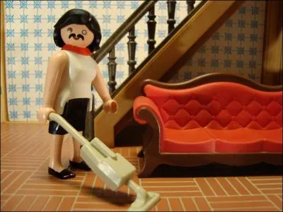 Quel clip du groupe Queen est reprsent en Playmobil sur cette image ?