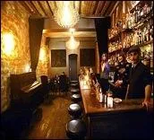 Quel bar est reprsent ici ?