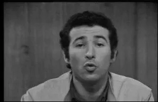 Quelle est son identit ?