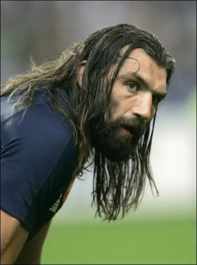 Au cours d'une étude réalisée en 2008, 15 hommes furent pris en photo à différents stade de rasage (rasés de près, barbe de 3 jours, barbe épaisse...), de ces photos :