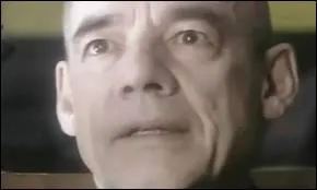 (Episode 6) Qui a  invent  les Cybermen ?