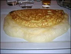 Clbre omelette du Mont Saint-Michel, qu'est exactement l'omelette de la Mre Poulard ?
