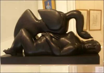 Reprsentation sculpturale de  Lda et le Cygne  dont l'auteur est :