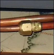 Quel est le type de liaison habituellement utilis pour un climatiseur de 2 kW frigo ?