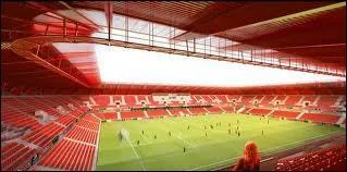 Inaugur en 2011, ce tout nouveau stade du Hainaut abrite le club de...