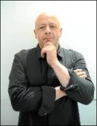 Comment s'appelle ce chef ?