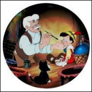Comment s'appelle le vieux sculpteur sur bois qui fabrique la marionnette appelée Pinocchio ?
