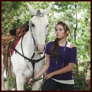 Comment s'appelle le cheval de Miley ?