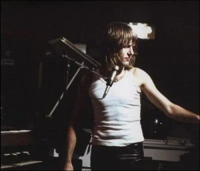 En quelle anne Greg Lake et Keith Emerson se sont-ils rencontrs  un festival o ils ont fait un buf et ont eu l'ide de former un groupe ?