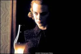 Nicole Kidman est assez extraordinaire dans ce film angoissant qui fut un grand succs, dans lequel elle refuse l'vidence. C'est ?