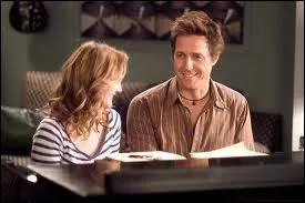 Au piano, Hugh Grant et  ct Drew Barrymore. Elle y est Sophie Tucker, il est le chanteur  minettes has-been Alex Fletcher. C'est ?