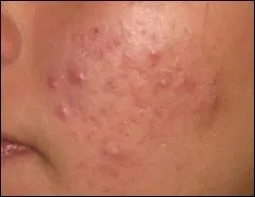 Comment est cette fille ?