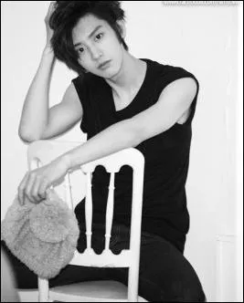 Qui est rappeur et est n le 27 Novembre 1992 ?