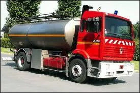 Combien de litres d'eau peut contenir un camion-citerne ?