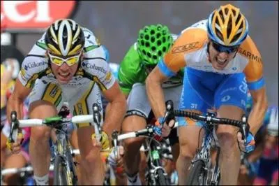 Lequel de ces coureurs n'a pas gagn d'tape sur le Tour de France 2011 ?