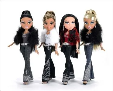 Ces poupes sont des... .