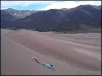 Lui il a rien compris ! Qu'est-ce qu'il repasse ?