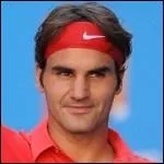 Quel est ce joueur de tennis professionnel ?