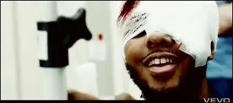 Qui est dans le clip  Qui t'a dit  ?