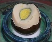 Spcialit de certaines communauts juives, comment l'oeuf  hamine  doit-il cuire ?