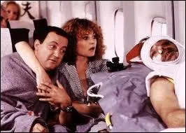 Dans un film de Claude Zidi, pas vraiment russi, deux acteurs comiques en phase : la roussissime Valrie Mairesse et Coluche. Le film s'intitule ?