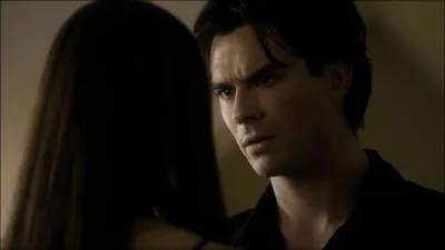 Compltez la phrase :  Je t'aime Elena et c'est parce que je t'aime que je ne peux pas tre goste avec toi ni . .