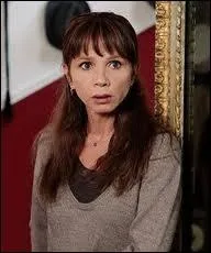 Quel mtier exerce la mre de Clem ?