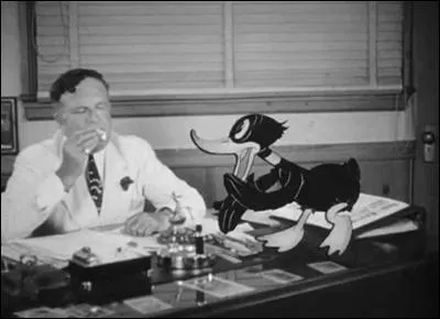 De qui Daffy Duck est-il l'ami ... et le rival !