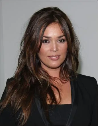 Actrice ne en 1979, elle fait sa premire apparition au cinma en 2007 dans  Curriculum  de Alexandre Moix. Son dernier film,  Mince alors  de Charlotte de Turckeim, est actuellement  l'affiche.