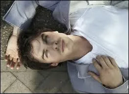  16 ans, il part pour :