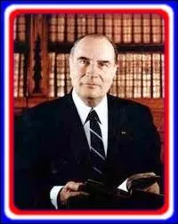   La dictature du micro est aussi celle des idiots.  