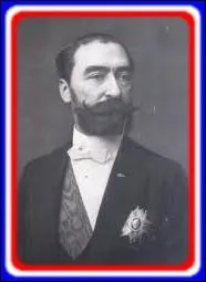   Une nation recule quand elle n'avance plus. La dmocratie franaise compte sur un avenir de progrs.  