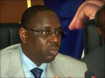 Macky Sall a t lu nouveau prsident de la Rpublique du Sngal le 25 mars. Depuis quand Abdoulaye Wade tait-il au pouvoir ?