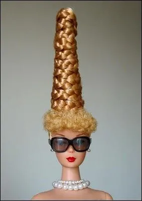 Voil un chignon intressant pour ?