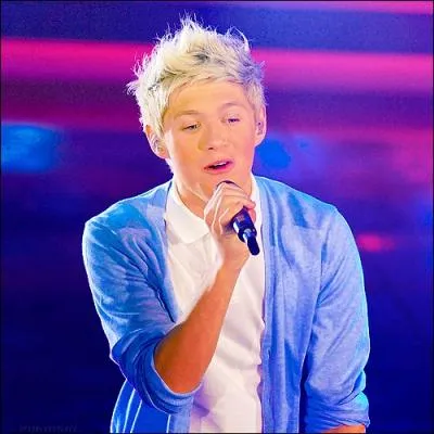 Quelle chanson de l'album Up all night a-t-il compose ?