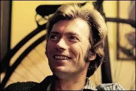 Dans quel film de 1971, Clint Eastwood interprte-t-il un disc jockey d'une radio californienne ?