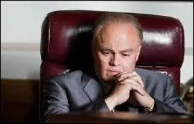 Connaissez-vous le titre de ce film de 2011 avec Leonardo Di Caprio dans le rle principal et Clint Eastwood  la ralisation ?