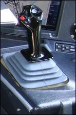 En quelle anne sont apparues les commandes lectriques de vol ?