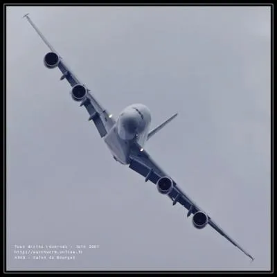 Quelle est l'envergure d'un Airbus A380 (longueur des ailes) ?