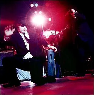 Quel est le titre du thme principal du film ?