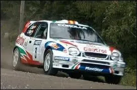 Cette voiture devrait vous permettre de reconnatre le sport en question.